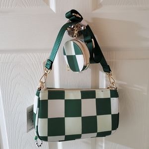 Crossbody Green and White